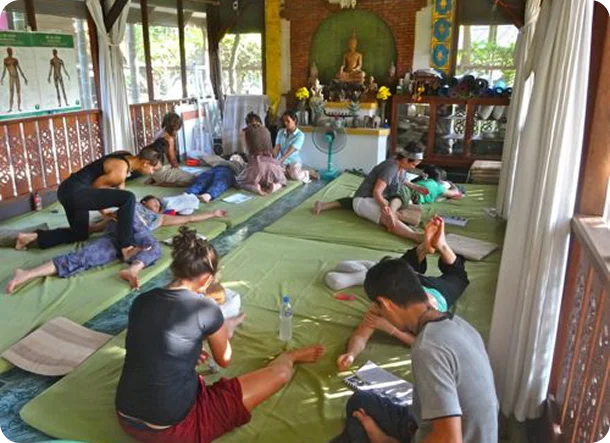 A class portrait img 2