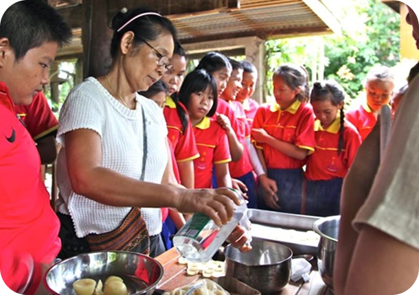 Thai massage image 2863